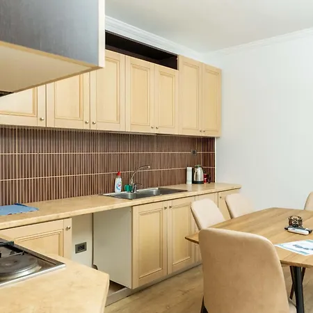 Tirent - Spacious 2-bedroom Near Liqeni I Thate Апартаменты