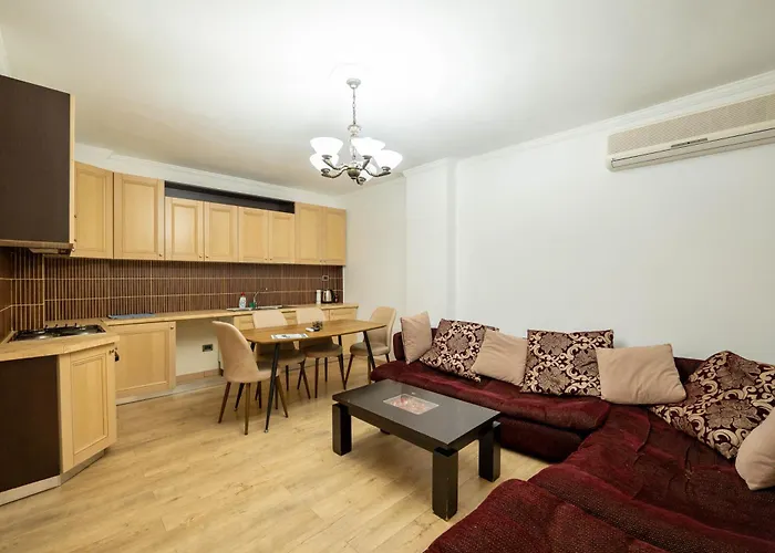 Tirent - Spacious 2-bedroom Near Liqeni I Thate Apartment Tirana